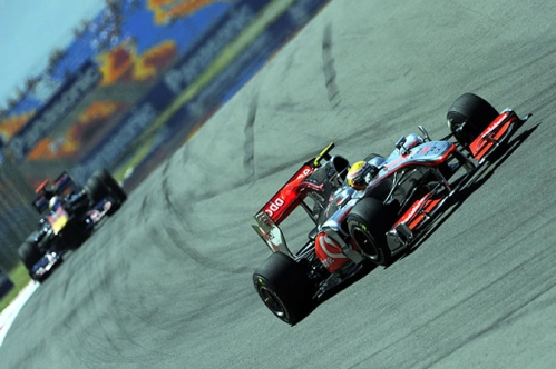 Formula 1’in yapılacağı asfalt yenileniyor Formula 1’in yapılacağı asfalt yenileniyor