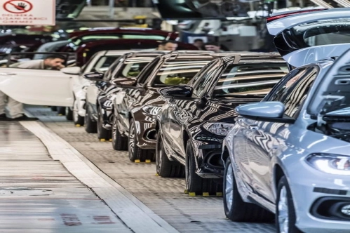 Otomotiv pazarı ocak-ekim döneminde yüzde 78.1 büyüdü Otomotiv pazarı ocak-ekim döneminde yüzde 78.1 büyüdü