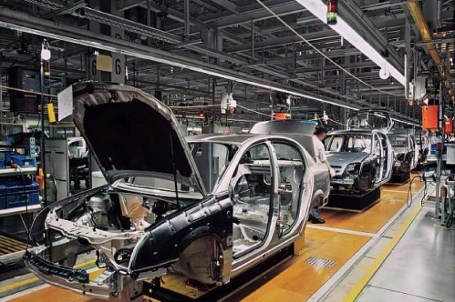 Kasımda en fazla ihracatı otomotiv endüstrisi gerçekleştirdi Kasımda en fazla ihracatı otomotiv endüstrisi gerçekleştirdi