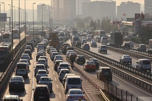 Trafik sigortasında 'tavan fiyat' 2021'de de devam edecek Trafik sigortasında 'tavan fiyat' 2021'de de devam edecek