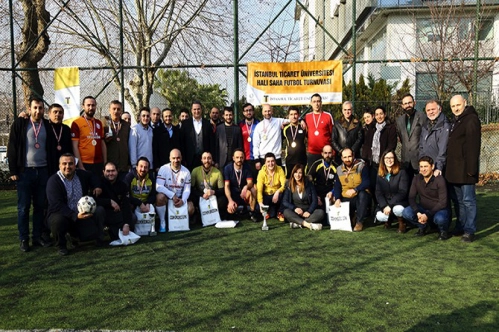 Halı sahadan sonra ödül töreni Halı sahadan sonra ödül töreni