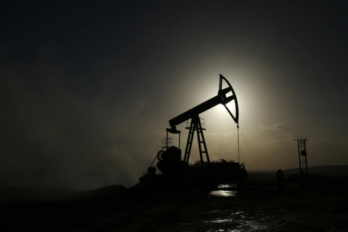 Ticaretteki savaş petrol cephesinde Ticaretteki savaş petrol cephesinde