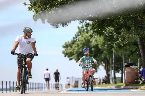 Türk bisikletçiler Avrupa’da pedala bastı Türk bisikletçiler Avrupa’da pedala bastı