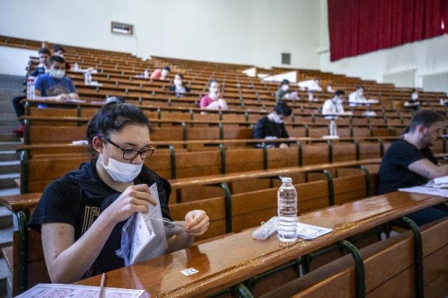 Sınavı hayati bir krize dönüştürmeyin! Sınavı hayati bir krize dönüştürmeyin!