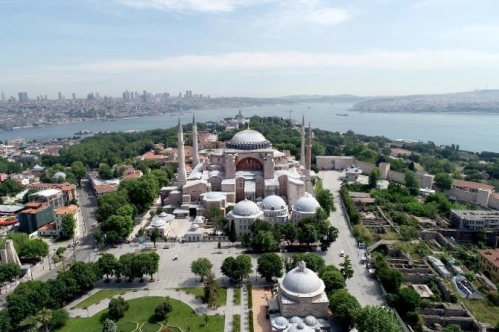 86 yıl sonra tekrar ibadete açıldı 86 yıl sonra tekrar ibadete açıldı