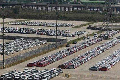 2020'de satılan yaklaşık 2 araçtan biri yerli üretim oldu 2020'de satılan yaklaşık 2 araçtan biri yerli üretim oldu
