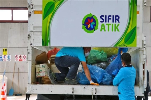 'Sıfır Atık' ekonomiye 17 milyar liralık kazanç sağladı 'Sıfır Atık' ekonomiye 17 milyar liralık kazanç sağladı