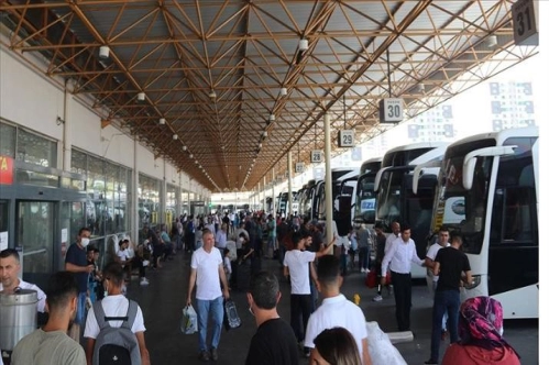 Yılın ikinci çeyreğinde yapılan seyahatlerde 10,7 milyar lira harcandı Yılın ikinci çeyreğinde yapılan seyahatlerde 10,7 milyar lira harcandı