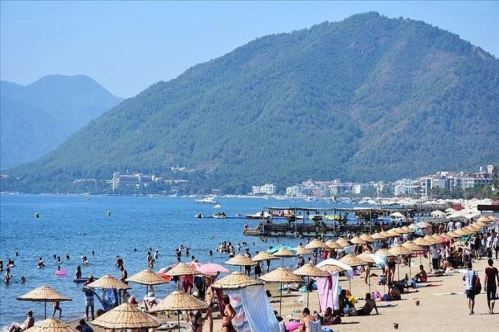 Türkiye'nin turizm geliri yılın üçüncü çeyreğinde yaklaşık 11,4 milyar dolar oldu Türkiye'nin turizm geliri yılın üçüncü çeyreğinde yaklaşık 11,4 milyar dolar oldu