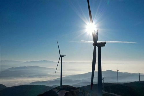 Türkiye'nin rüzgar enerjisi kurulu gücü 10 bin 585 megavata ulaştı Türkiye'nin rüzgar enerjisi kurulu gücü 10 bin 585 megavata ulaştı