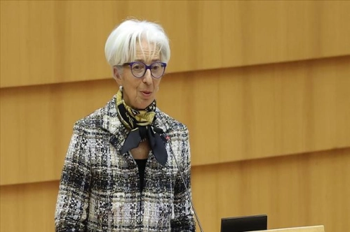 Avrupa Merkez Bankası Başkanı Lagarde: Faiz oranlarının gelecek yıl yükseltilmesi olasılığı düşük Avrupa Merkez Bankası Başkanı Lagarde: Faiz oranlarının gelecek yıl yükseltilmesi olasılığı düşük