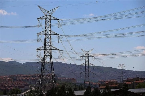 TRT payı ve enerji fonunun kaldırılmasıyla meskenlerin elektrik faturası yıllık 930 milyon lira azalacak TRT payı ve enerji fonunun kaldırılmasıyla meskenlerin elektrik faturası yıllık 930 milyon lira azalacak