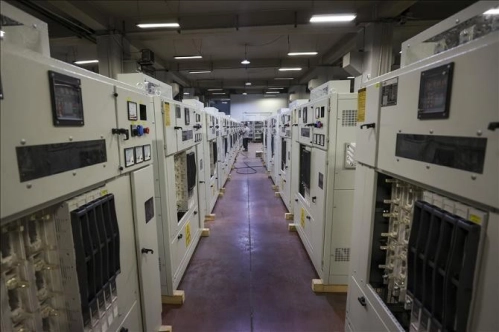 Büyük köprü projelerini elektrik panosuyla donattı, ihracata kapı araladı Büyük köprü projelerini elektrik panosuyla donattı, ihracata kapı araladı