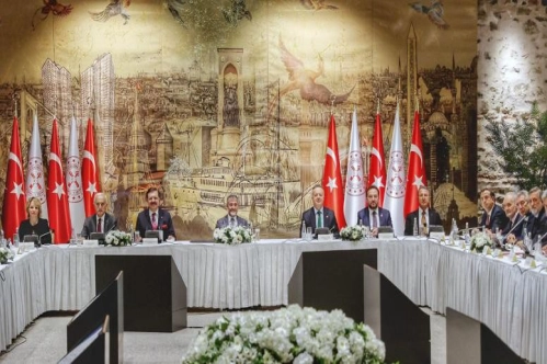 Hedefimiz yüksek ihracat yüksek istihdam düşük cari açık Hedefimiz yüksek ihracat yüksek istihdam düşük cari açık