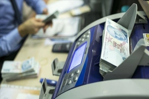 Bankalar dövize endeksli Türk Lirası mevduatı işlemlerine başlıyor Bankalar dövize endeksli Türk Lirası mevduatı işlemlerine başlıyor