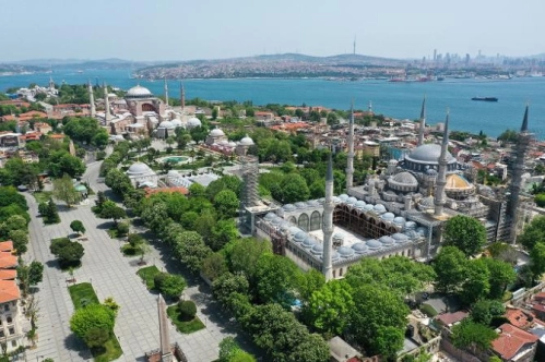 Tarihi Yarımada’da restorasyon turizm sezonuna yetişecek Tarihi Yarımada’da restorasyon turizm sezonuna yetişecek
