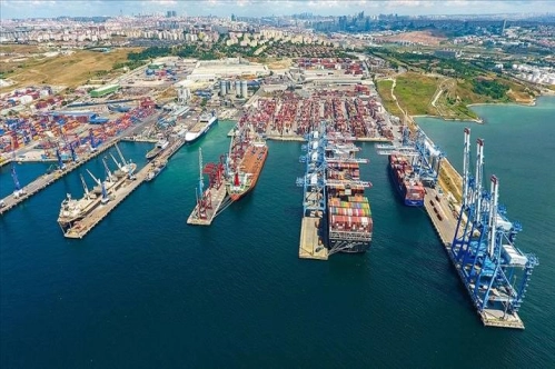 İstanbullu şirketler dünyanın 210 noktasına 5,7 milyar dolarlık ürün ihraç etti İstanbullu şirketler dünyanın 210 noktasına 5,7 milyar dolarlık ürün ihraç etti