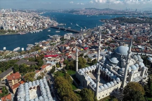 Antalya ve İstanbul yatırıma doymadı Antalya ve İstanbul yatırıma doymadı