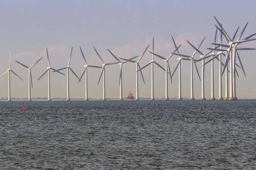 AB ülkelerinde deniz üstü rüzgar enerjisi kapasitesi artıyor AB ülkelerinde deniz üstü rüzgar enerjisi kapasitesi artıyor