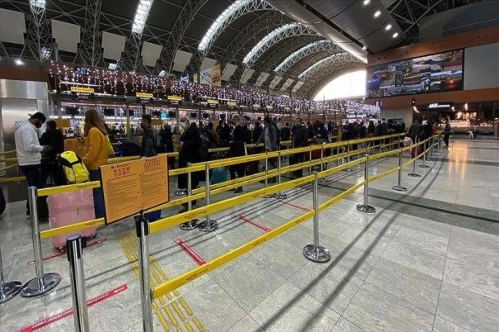 Türkiye havalimanlarında şubatta yaklaşık 5,4 milyon yolcuya hizmet verildi Türkiye havalimanlarında şubatta yaklaşık 5,4 milyon yolcuya hizmet verildi
