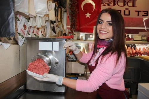 TESK'in kadın esnaf üyesi 1 yılda 49 bin arttı TESK'in kadın esnaf üyesi 1 yılda 49 bin arttı