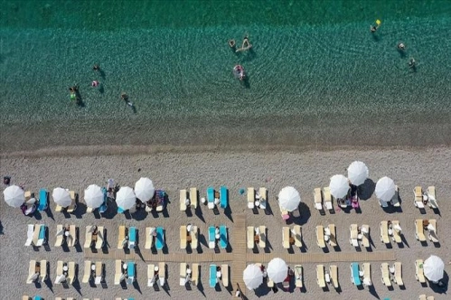 Türkiye'nin turizm geliri yılın ilk çeyreğinde 2,5 milyar dolar oldu Türkiye'nin turizm geliri yılın ilk çeyreğinde 2,5 milyar dolar oldu
