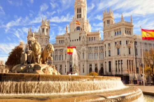Salgının ilk uluslararası turizm fuarı kısıtlı katılımla Madrid'de açıldı Salgının ilk uluslararası turizm fuarı kısıtlı katılımla Madrid'de açıldı