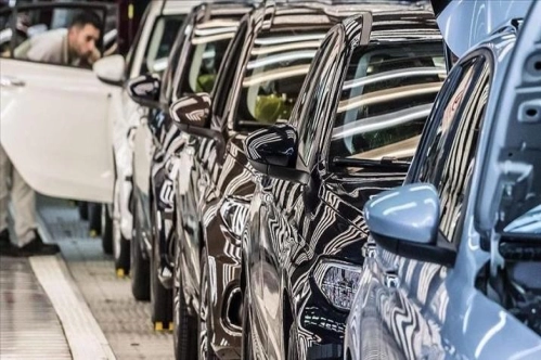 'Otomotiv üssü' Bursa'dan 4 ayda 90 bine yakın otomobil ihraç edildi 'Otomotiv üssü' Bursa'dan 4 ayda 90 bine yakın otomobil ihraç edildi