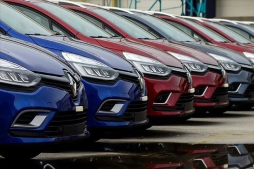 Otomobil satışlarında Renault, hafif ticaride Ford ilk sırada yer aldı Otomobil satışlarında Renault, hafif ticaride Ford ilk sırada yer aldı