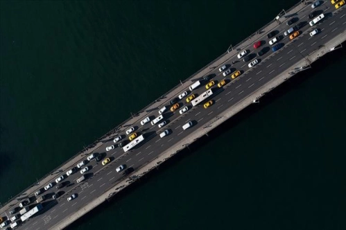 Motorlu kara taşıtları 2019'da 301,5 milyar kilometre yol katetti Motorlu kara taşıtları 2019'da 301,5 milyar kilometre yol katetti
