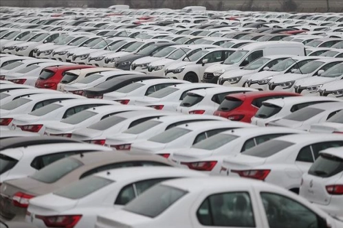 Sıfır otomobilde ilk tercih 'benzinli motor' Sıfır otomobilde ilk tercih 'benzinli motor'