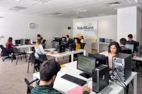 Küresel finansın nabzını tutan enstitü Küresel finansın nabzını tutan enstitü