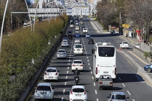 Trafiğe 7 ayda 724 bin 277 aracın kaydı yapıldı Trafiğe 7 ayda 724 bin 277 aracın kaydı yapıldı
