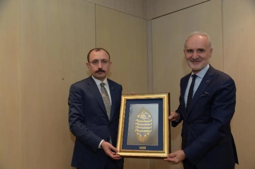 İTO yönetiminden Ticaret Bakanı’na ziyaret İTO yönetiminden Ticaret Bakanı’na ziyaret