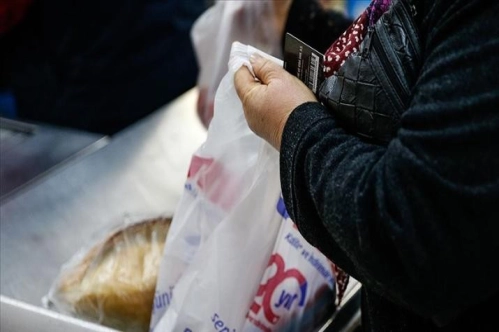 Plastik poşet kullanımı yüzde 75 azaldı Plastik poşet kullanımı yüzde 75 azaldı