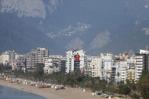 Yabancıya konut satışında 2022'de 70 bin adetle yeni rekor bekleniyor Yabancıya konut satışında 2022'de 70 bin adetle yeni rekor bekleniyor
