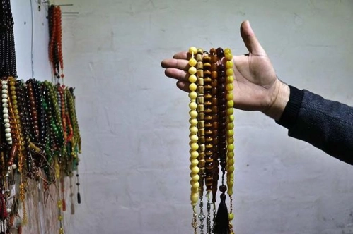 Osmaniye'de yapılan tespihler 50 ülkeye satılıyor Osmaniye'de yapılan tespihler 50 ülkeye satılıyor