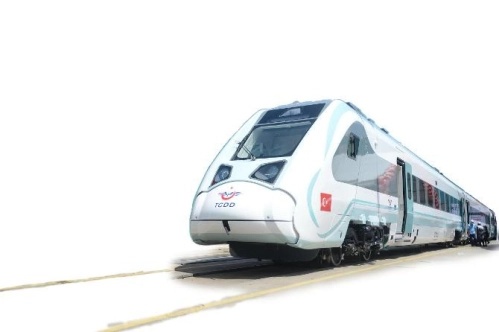 Milli elektrikli tren yeni yılda raylarda Milli elektrikli tren yeni yılda raylarda