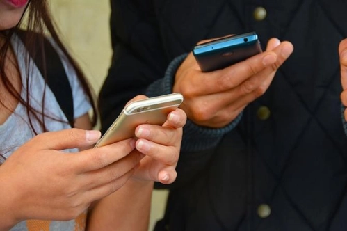 İkinci çeyrekte haberleşme sektörü yüzde 32 büyüdü İkinci çeyrekte haberleşme sektörü yüzde 32 büyüdü