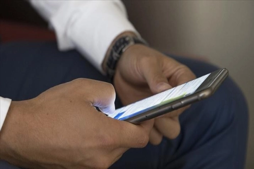 Mobil numara taşıma talebinin alındığı bilgisi aboneye kısa mesajla bildirilecek Mobil numara taşıma talebinin alındığı bilgisi aboneye kısa mesajla bildirilecek
