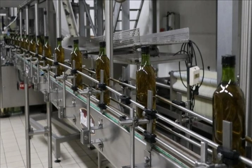 KDV indirimi zeytin ve zeytinyağının etiket fiyatlarına da yansıdı KDV indirimi zeytin ve zeytinyağının etiket fiyatlarına da yansıdı