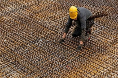 Ücretli çalışan sayısı Aralık 2021'de yıllık bazda yüzde 8,4 arttı Ücretli çalışan sayısı Aralık 2021'de yıllık bazda yüzde 8,4 arttı