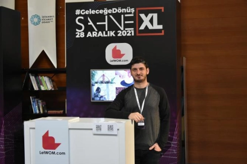 Sunum yaptığı Sahne XL yeni girişimine ilham oldu Sunum yaptığı Sahne XL yeni girişimine ilham oldu