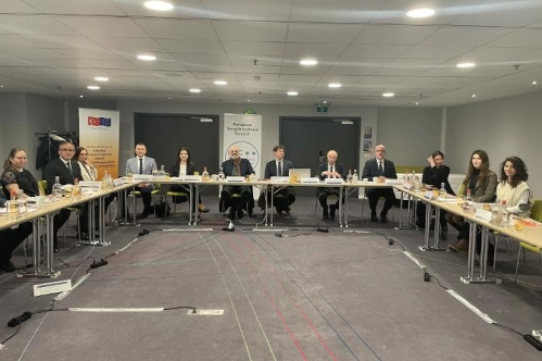 Türk taşımacılar Bulgaristan'a geçişteki sorunları AB ile çözmek istiyor Türk taşımacılar Bulgaristan'a geçişteki sorunları AB ile çözmek istiyor