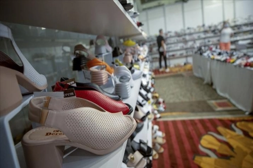 Ayakkabı ihracatı ilk iki ayda 200 milyon dolara yaklaştı Ayakkabı ihracatı ilk iki ayda 200 milyon dolara yaklaştı