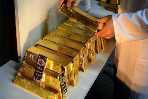 Kazakistan'da 10 bin dolar üstü nakit ve külçe altınlar yurtdışına çıkarılamayacak Kazakistan'da 10 bin dolar üstü nakit ve külçe altınlar yurtdışına çıkarılamayacak