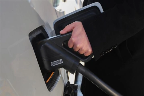 Elektrikli araç şarjında 'sadakat' yüzde 20'ye kadar indirim getirecek Elektrikli araç şarjında 'sadakat' yüzde 20'ye kadar indirim getirecek