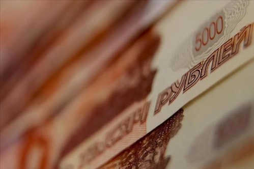 Rus rublesinde değer kaybı hızlandı Rus rublesinde değer kaybı hızlandı