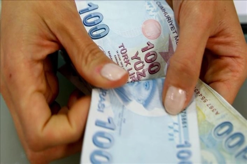 Bankacılık sektöründe kadın çalışan oranı artıyor Bankacılık sektöründe kadın çalışan oranı artıyor