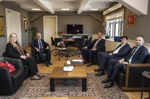 Bosna Bank International yöneticileri, Saraybosna İş Forumu öncesi İTO'yu ziyaret etti Bosna Bank International yöneticileri, Saraybosna İş Forumu öncesi İTO'yu ziyaret etti